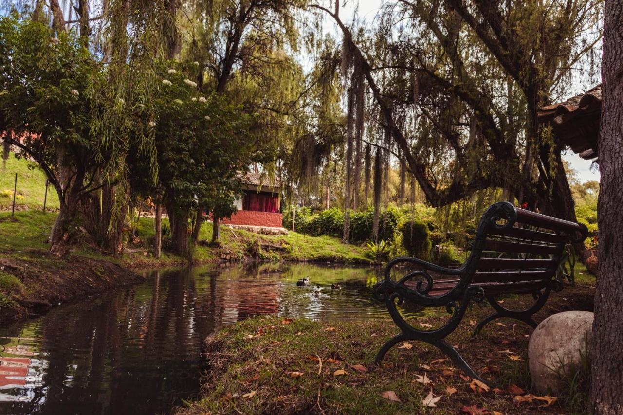 Hotel Y Centro De Convenciones Pueblito De Yerbabuena Paraiso Natural Chía Dış mekan fotoğraf