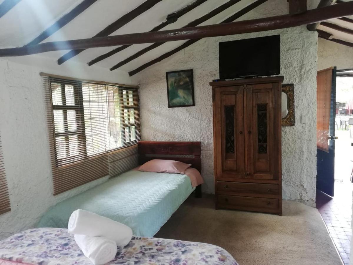 Hotel Y Centro De Convenciones Pueblito De Yerbabuena Paraiso Natural Chía Dış mekan fotoğraf