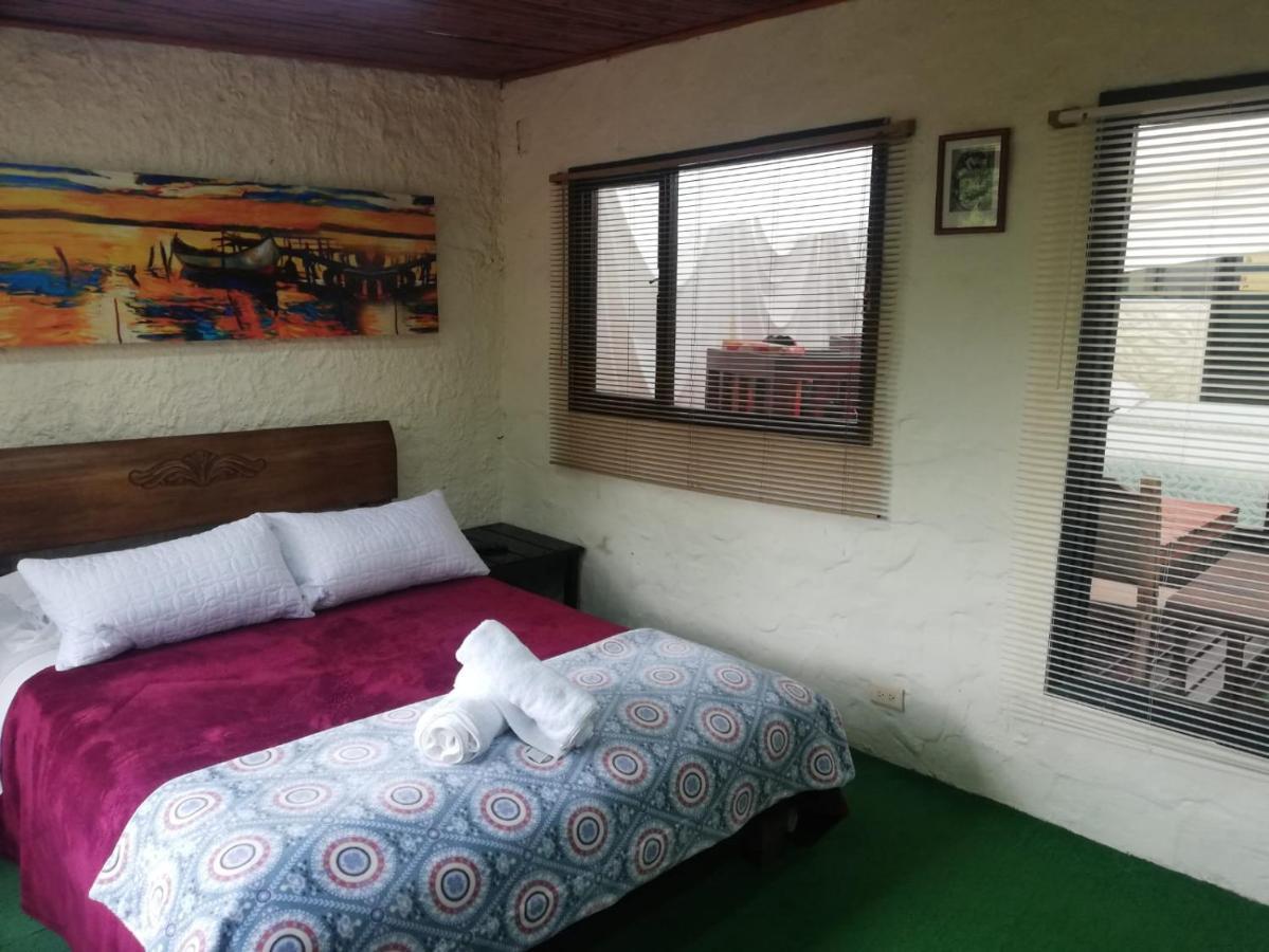 Hotel Y Centro De Convenciones Pueblito De Yerbabuena Paraiso Natural Chía Dış mekan fotoğraf